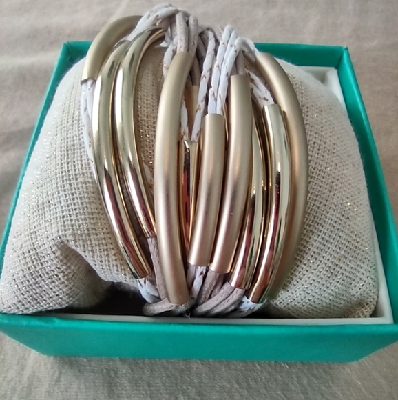 Bella + Jack Gold Bangle Bracelet - Picture 3 of 4